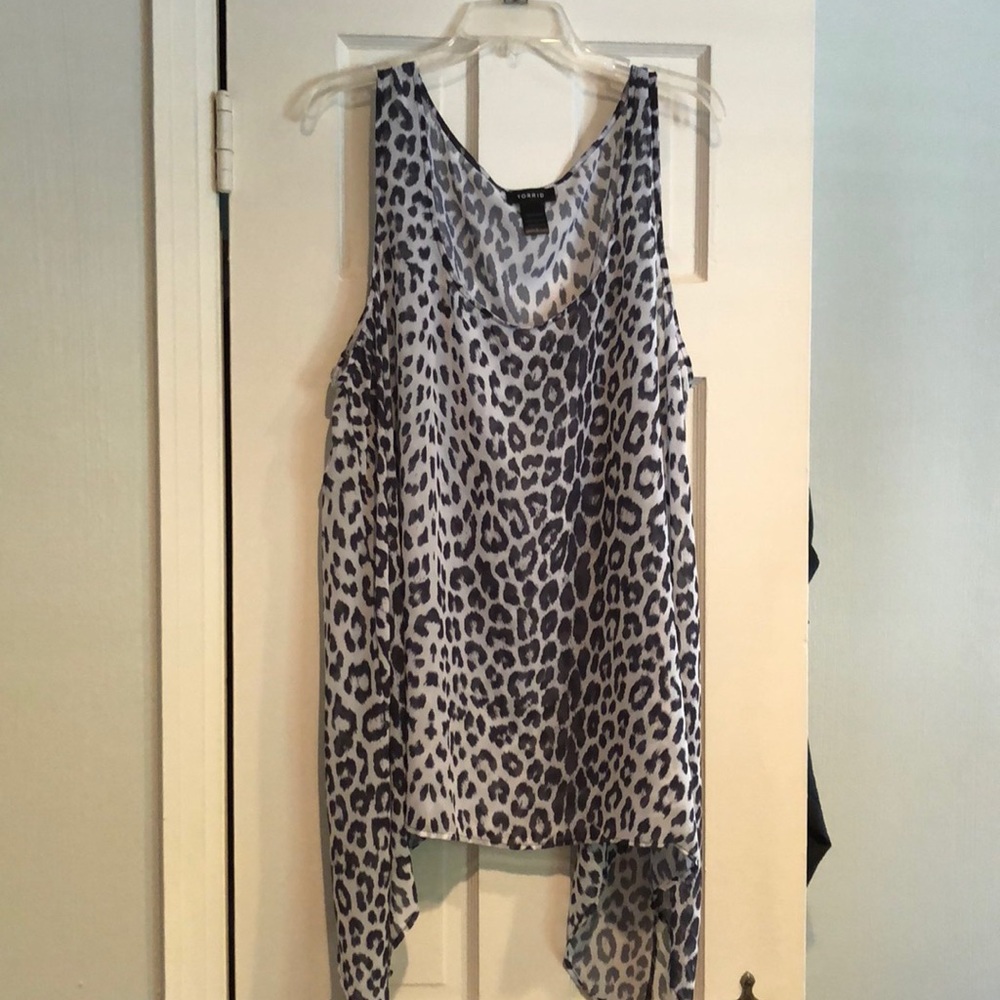 Torrid Leopard Print Sharkbite Top 3X